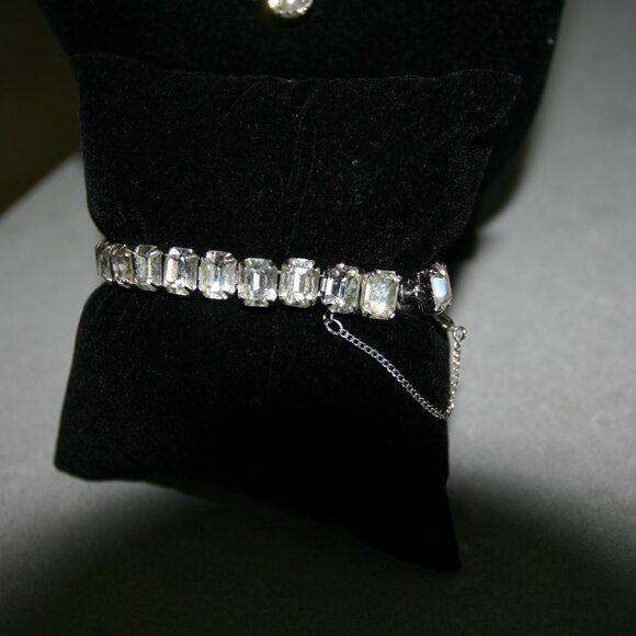 2 pcs - RARE vintage Eisenberg Ice crescent moon necklace AND bracelet - Picture 2 of 6